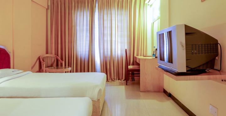 Aj International Hotell Bangalore Exteriör bild