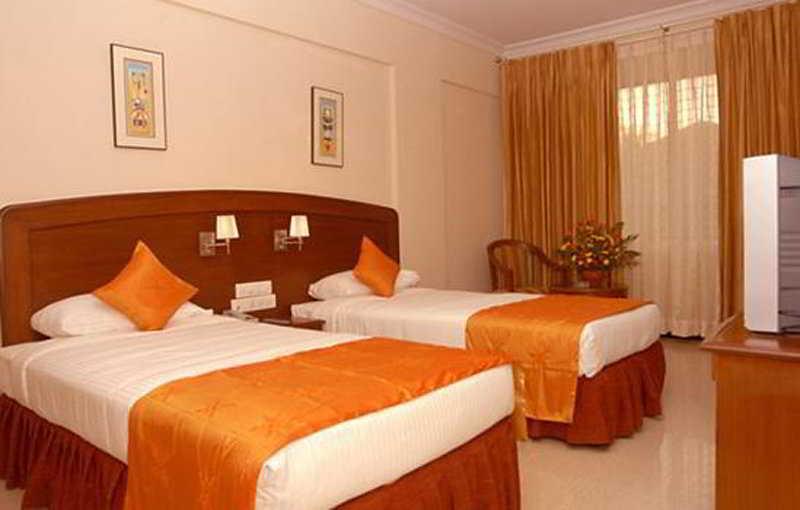 Aj International Hotell Bangalore Exteriör bild