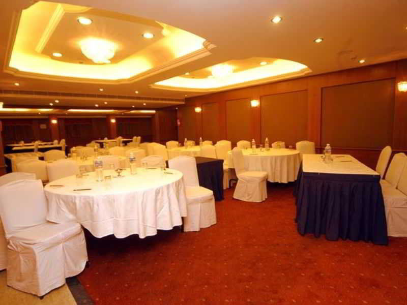 Aj International Hotell Bangalore Exteriör bild
